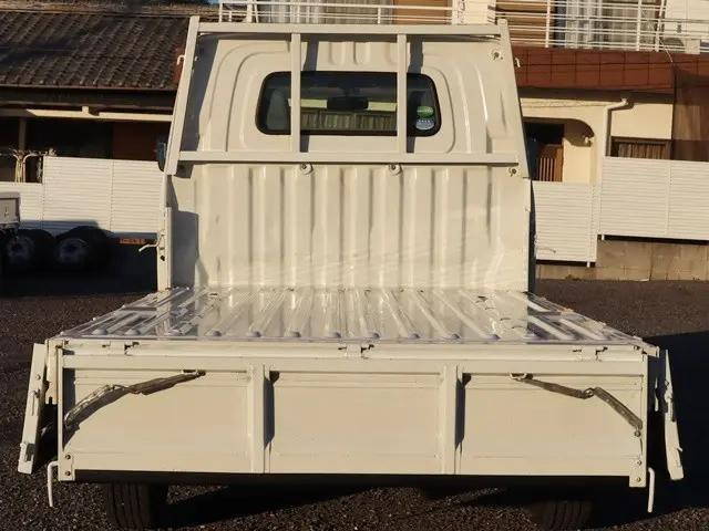 トヨタライトエース平ボディ小型（2t・3t）[写真08]