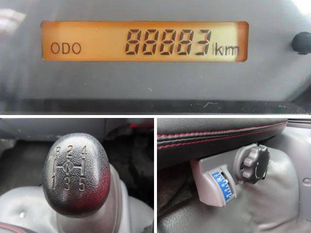 いすゞエルフ平ボディ小型（2t・3t）[写真14]