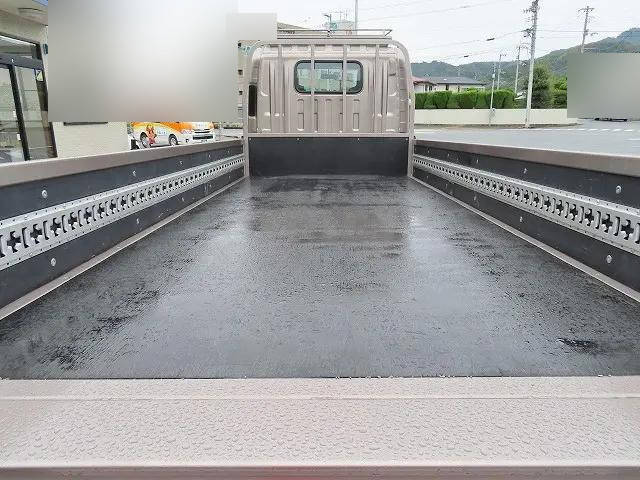 いすゞエルフ平ボディ小型（2t・3t）[写真21]