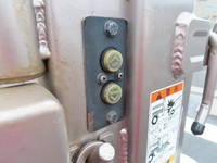 いすゞエルフ平ボディ小型（2t・3t）[写真28]