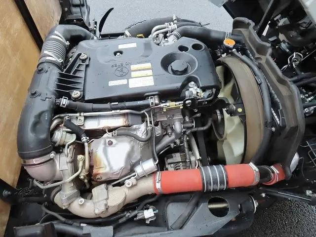 いすゞエルフ平ボディ小型（2t・3t）[写真32]