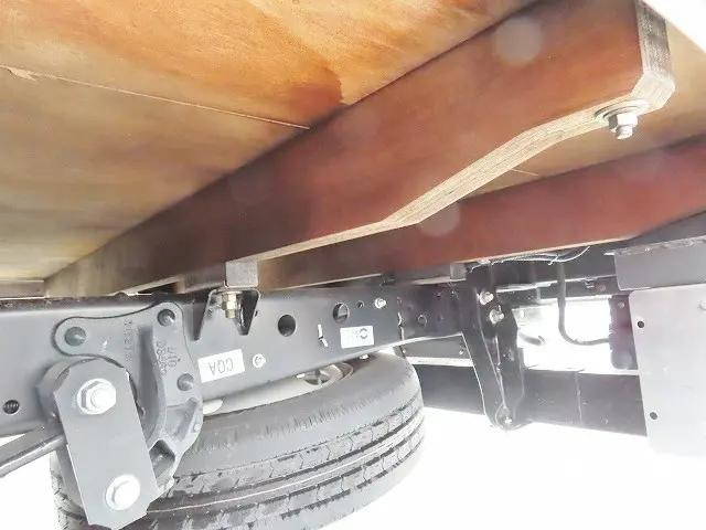 いすゞエルフ平ボディ小型（2t・3t）[写真36]