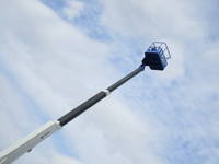 いすゞエルフ高所作業車小型（2t・3t）[写真24]