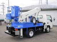 いすゞエルフ高所作業車小型（2t・3t）[写真02]