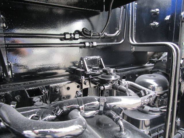 いすゞエルフ高所作業車小型（2t・3t）[写真32]