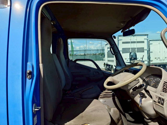 トヨタダイナダブルキャブ（Wキャブ）小型（2t・3t）[写真24]