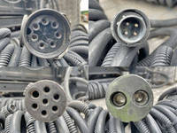 UDトラックスクオントレーラーヘッド（トラクターヘッド）大型（10t）[写真11]