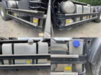 UDトラックスクオントレーラーヘッド（トラクターヘッド）大型（10t）[写真13]