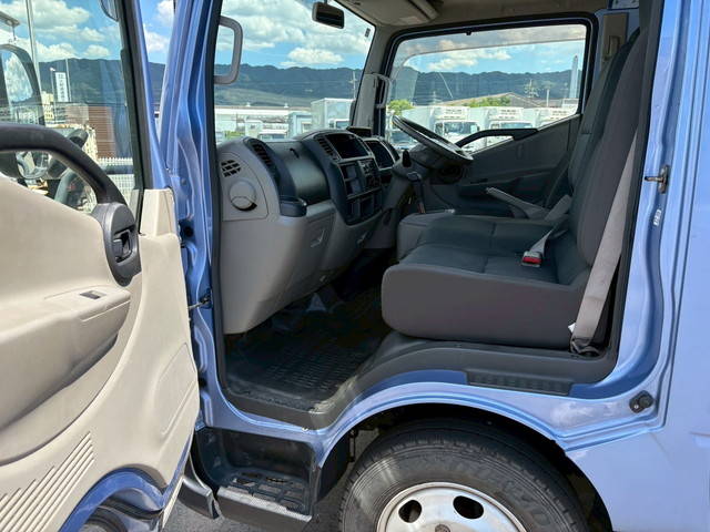 日産アトラスダブルキャブ（Wキャブ）小型（2t・3t）[写真20]