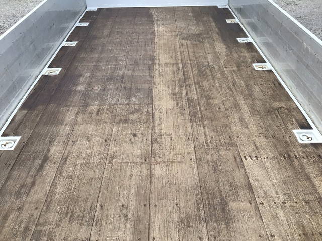 三菱ふそうファイタークレーン4段増トン（6t・8t）[写真11]