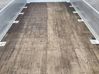 三菱ふそうファイタークレーン4段増トン（6t・8t）[写真12]