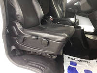 三菱ふそうファイタークレーン4段増トン（6t・8t）[写真34]