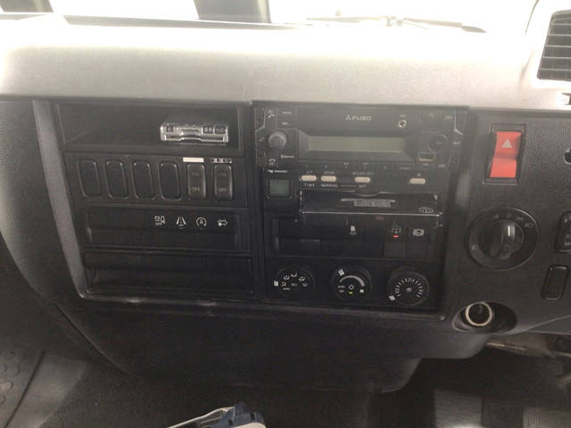 三菱ふそうファイタークレーン4段増トン（6t・8t）[写真36]