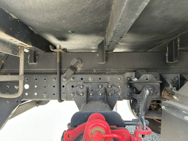 三菱ふそうキャンタークレーン6段小型（2t・3t）[写真29]