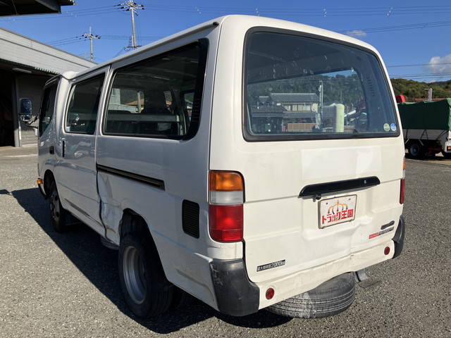 日野デュトロルートバン小型（2t・3t）[写真04]