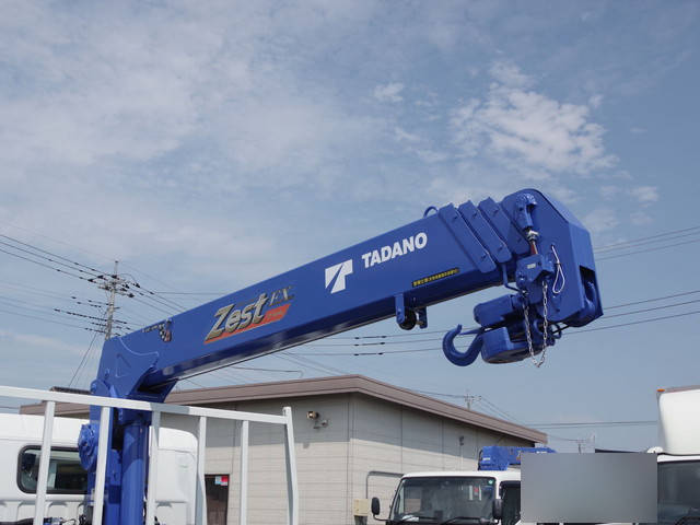 三菱ふそうキャンタークレーン4段小型（2t・3t）[写真10]