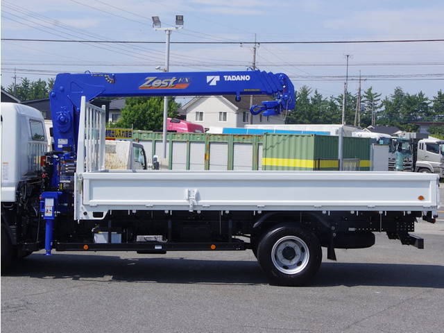 三菱ふそうキャンタークレーン4段小型（2t・3t）[写真18]