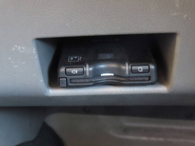 三菱ふそうスーパーグレートアルミウイング大型（10t）[写真23]