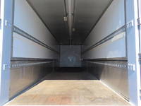 三菱ふそうスーパーグレートアルミウイング大型（10t）[写真28]