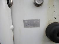 三菱ふそうキャンタークレーン4段小型（2t・3t）[写真12]