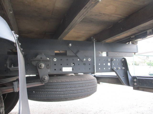 三菱ふそうキャンタークレーン4段小型（2t・3t）[写真14]