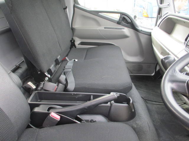 三菱ふそうキャンタークレーン4段小型（2t・3t）[写真26]