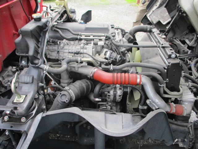 三菱ふそうキャンタークレーン4段小型（2t・3t）[写真35]