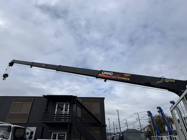 三菱ふそうファイターセルフクレーン4段増トン（6t・8t）[写真12]