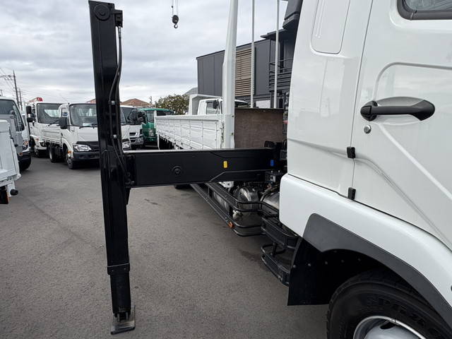 三菱ふそうファイターセルフクレーン4段増トン（6t・8t）[写真13]