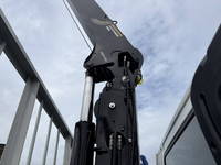 三菱ふそうファイターセルフクレーン4段増トン（6t・8t）[写真18]