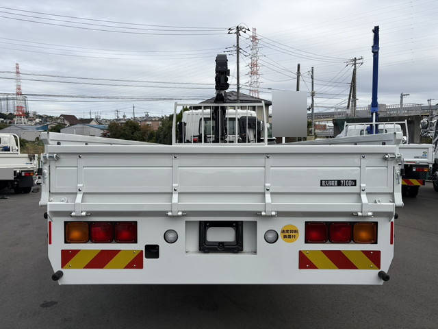 三菱ふそうファイターセルフクレーン4段増トン（6t・8t）[写真06]