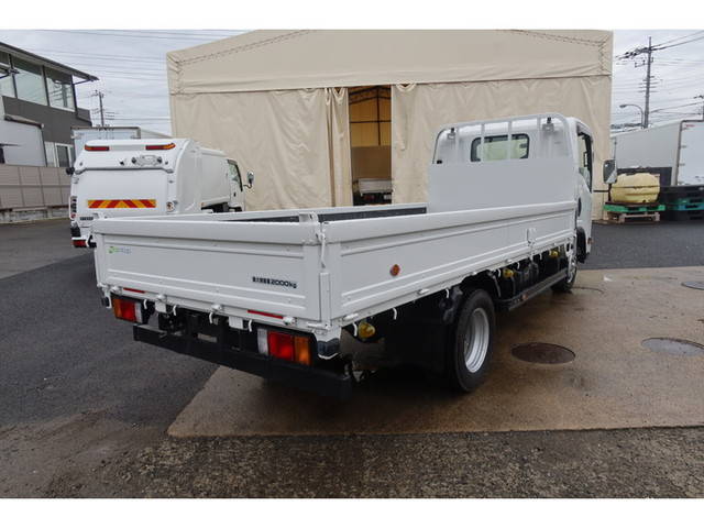 マツダタイタン平ボディ小型（2t・3t）[写真02]