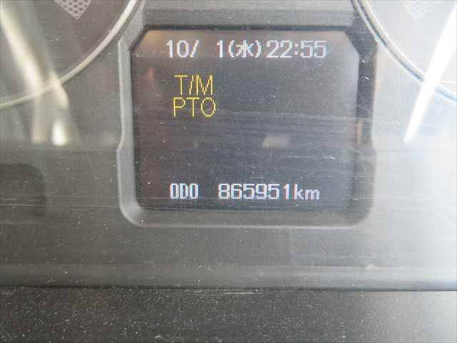 三菱ふそうスーパーグレートコンテナ専用車大型（10t）[写真27]