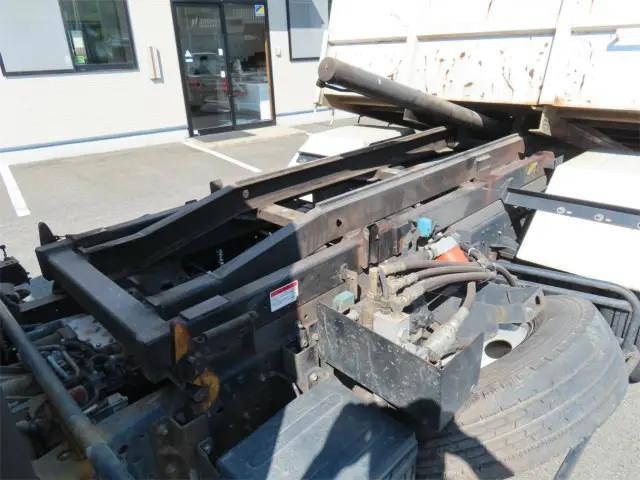 いすゞエルフローダーダンプ小型（2t・3t）[写真06]