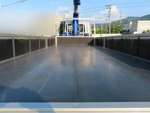 三菱ふそうファイタークレーン4段中型（4t）[写真21]