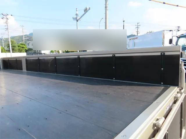 三菱ふそうファイタークレーン4段中型（4t）[写真23]