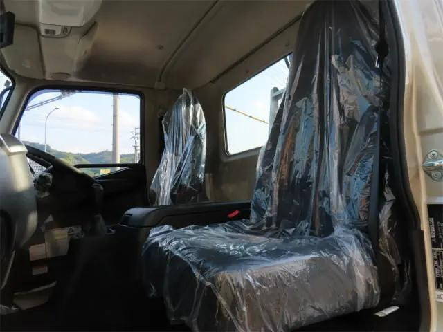 三菱ふそうファイタークレーン4段中型（4t）[写真08]