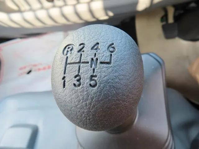 日野デュトロダンプ小型（2t・3t）[写真16]