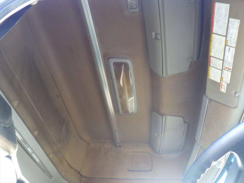 日野プロフィアセルフローダー大型（10t）[写真23]