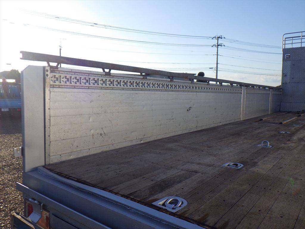 日野プロフィアセルフローダー大型（10t）[写真08]