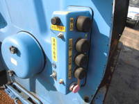 いすゞエルフパッカー車（塵芥車）小型（2t・3t）[写真05]