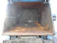 いすゞエルフパッカー車（塵芥車）小型（2t・3t）[写真07]