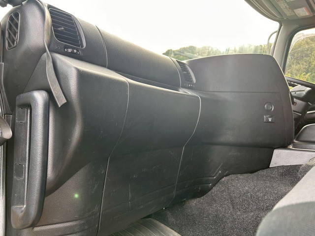 日野プロフィアアルミウイング大型（10t）[写真17]