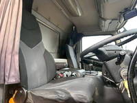 日野プロフィアアルミウイング大型（10t）[写真40]