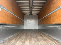 いすゞフォワードアルミウイング中型（4t）[写真13]