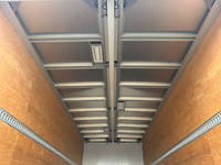 いすゞフォワードアルミウイング中型（4t）[写真15]