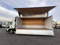 いすゞフォワードアルミウイング中型（4t）[写真08]