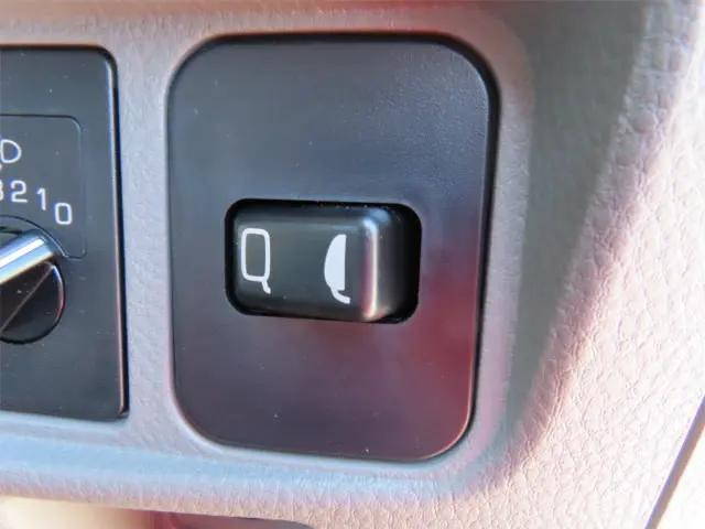 三菱ふそうキャンタークレーン6段小型（2t・3t）[写真14]