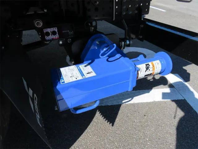 三菱ふそうキャンタークレーン6段小型（2t・3t）[写真26]