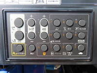 三菱ふそうキャンタークレーン6段小型（2t・3t）[写真29]